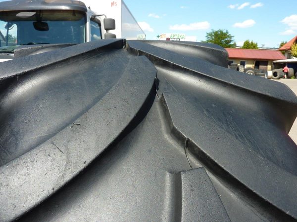 Opona używana rolnicza 540/65R38 VREDESTEIN TRAXION+ 1800zł W4010 - obrazek 7
