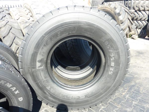 2x Opona używana przemysłowa 385/95R25 MICHELIN X-CRANE 3450zl W4012 - obrazek 2