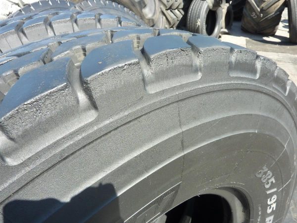 2x Opona używana przemysłowa 385/95R25 MICHELIN X-CRANE 3450zl W4012 - obrazek 9