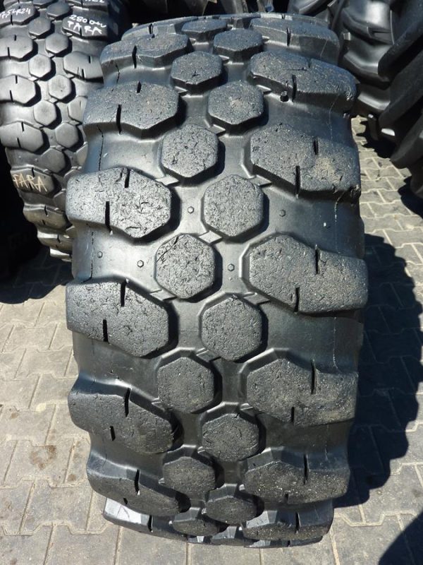 2x Opona używana przemysłowa 460/70R24 17.5R24 MICHELIN 1400zł W4020 - obrazek 5