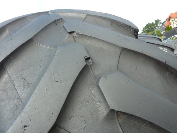 Opona używana rolnicza 710/75R42 TRELLEBORG TM1000 2800zł W4034 - obrazek 10