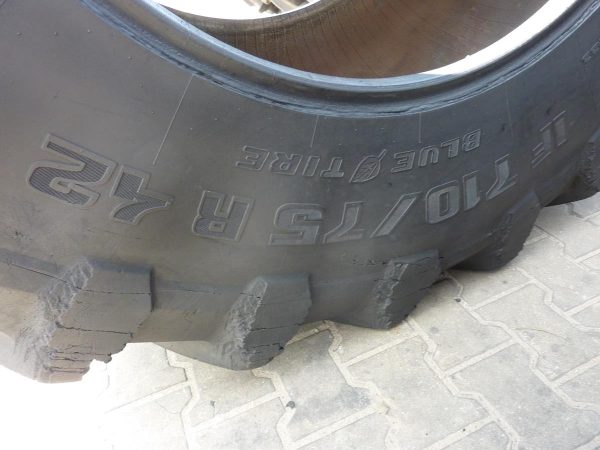 Opona używana rolnicza 710/75R42 TRELLEBORG TM1000 2800zł W4034 - obrazek 3