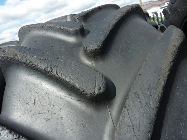 2x Opona używana rolnicza 580/70R38 MICHELIN OMNIBIB 1800zł W4036 - obrazek 9