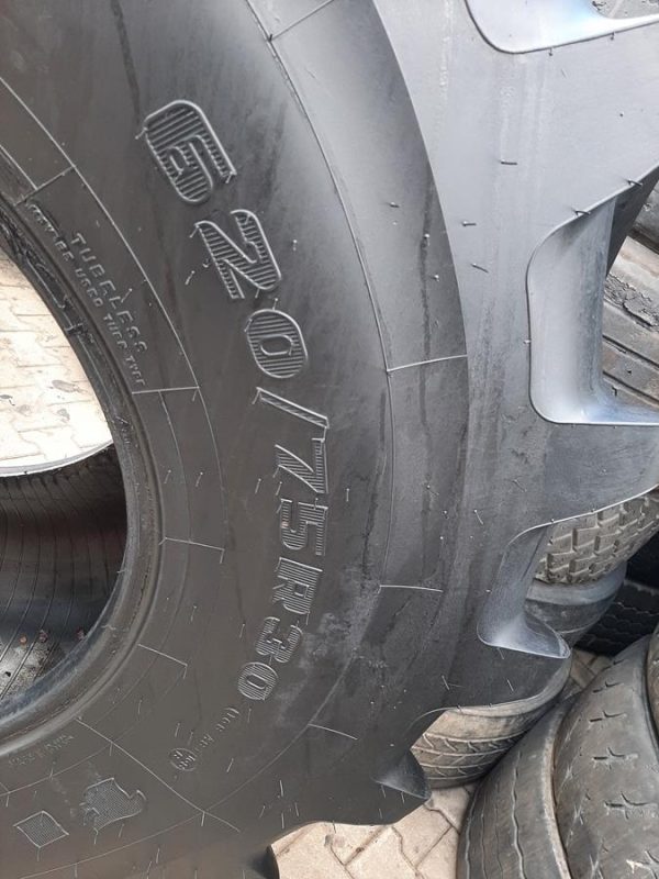 Opona używana rolnicza 620/75R30 FIRESTONE MAXI TRACTION 3500zł W4065 - obrazek 3