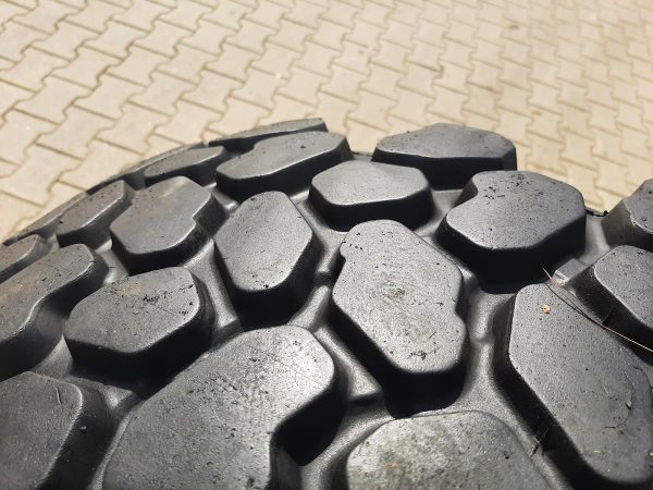 Opona używana przemysłowa 365/80R20 CONTINENTAL MPT 81; 700zł W4068 - obrazek 6