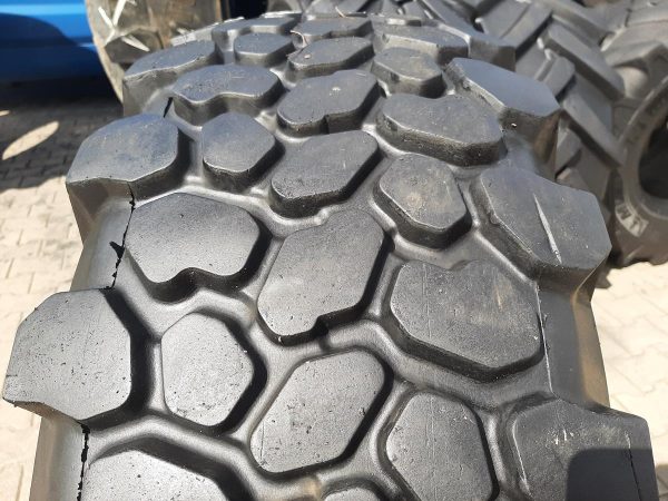 Opona używana przemysłowa 365/80R20 CONTINENTAL MPT 81; 700zł W4068 - obrazek 9
