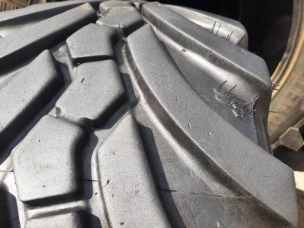 Opona używana przemysłowa 445/65R22.5 ALLIANCE FLOTATION 398 HS 1400zł W4070 - obrazek 7