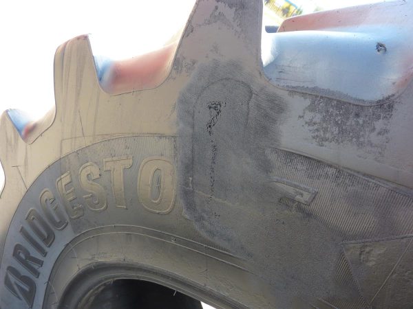 Opona używana rolnicza 600/65R28 BRIDGESTONE VT TRACTOR 2500zł W4058 - obrazek 8