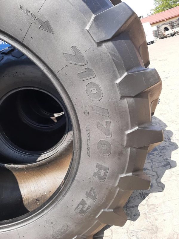 2x Opona używana rolnicza 710/70R42 TRELLEBORG TM900; 4950zł W4077 - obrazek 3