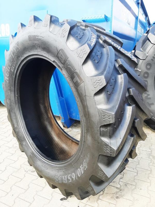 Opona używana rolnicza 540/65R38 BKT AGRIMAX RT657; 2000zł W4078 - obrazek 9