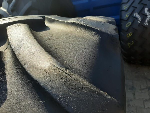 2x Opona używana rolnicza 600/65R28 CONTINENTAL CONTRACT AC65; 1450zł W4083 - obrazek 8