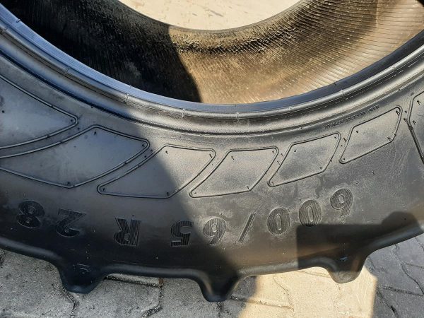 2x Opona używana rolnicza 600/65R28 CONTINENTAL CONTRACT AC65; 1450zł W4083 - obrazek 3