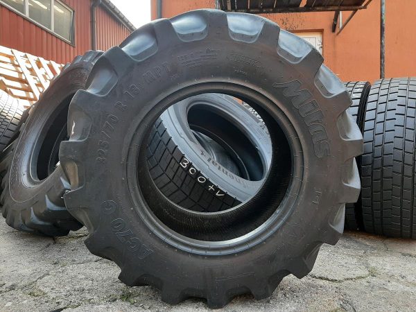 Opona używana rolnicza 325/70R18 MITAS AC70G 700zł W4086 - obrazek 2