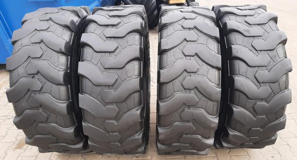 4x Opona używana przemysłowa 440/80-24 16.9-24 CAMSO MPT 732; 500zł W4087