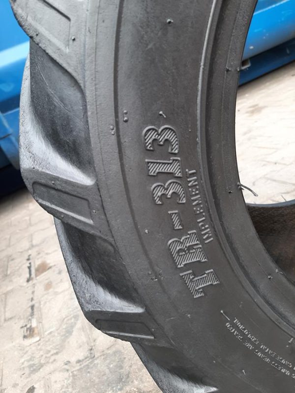 Opona używana rolnicza 31x15.50-15 BKT TR-313; 200zł W4092 - obrazek 9