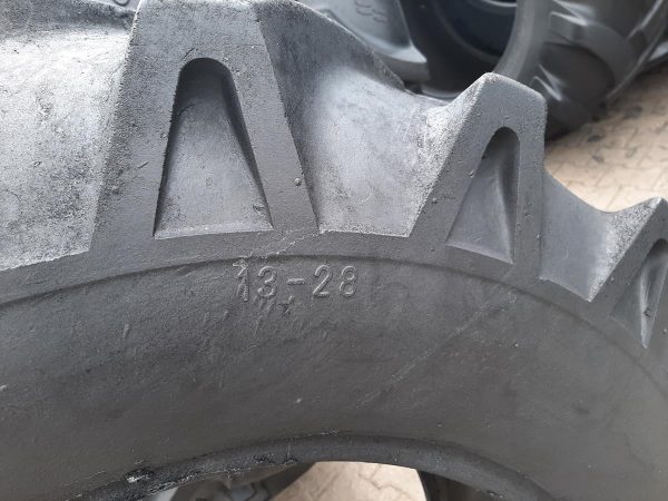 Opona używana rolnicza 13-28 STOMIL 600zł W4095 - obrazek 3