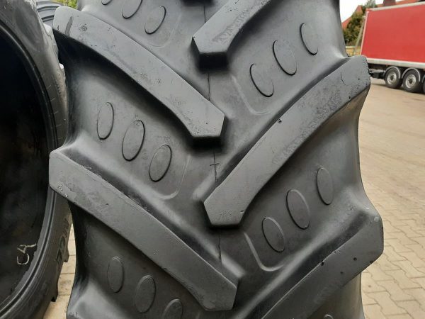 Opona używana rolnicza 520/85R46 20.8R46 BKT AGRI MAX 2600zł W4099 - obrazek 4