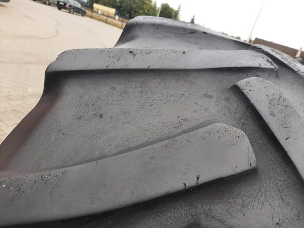2x Opona używana rolnicza 600/65R28 CONTINENTAL CONTRACT AC65; 700zł W4101 - obrazek 7