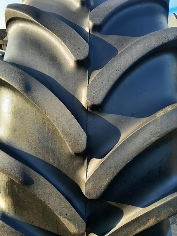 Opona używana rolnicza  710/70R38 FIRESTONE MAXI TRACTION 1800zł W4104 - obrazek 4