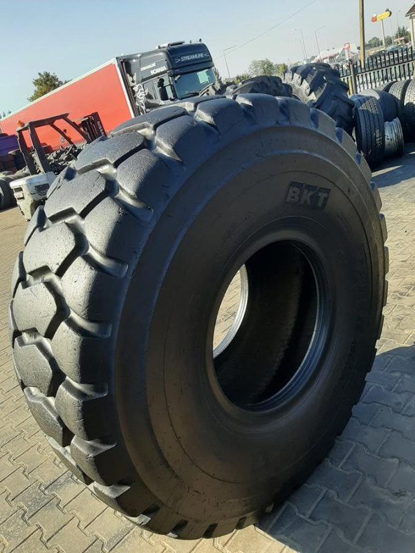 Opona używana przemysłowa 23.5R25 BKT EARTH MAX 2900zł W4105 - obrazek 11
