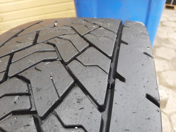 Opona używana ciężarowa 315/80R22.5 GOODYERA KMAX D 1200zł C2335 - obrazek 6
