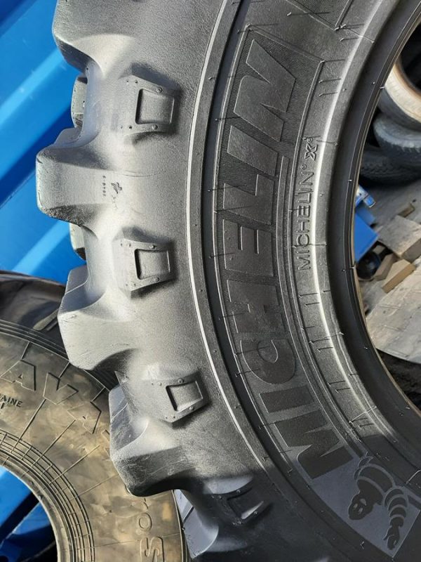 Opona używana przemysłowa 460/70R24 17.5R24 MICHELIN BIBLOAD 2000zł W4109 - obrazek 11