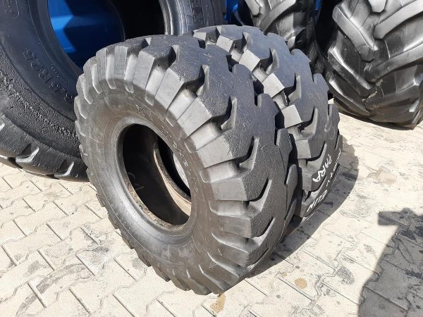 2x Opona używana przemysłowa 10.00R15 MICHELIN X MINE D2; 500zł W4113 - obrazek 8
