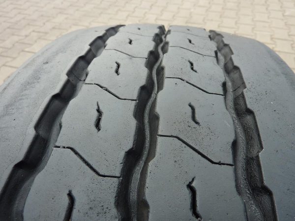 Opona używana ciężarowa 235/75R17.5 GOODYEAR K MAX T 350zł C2328 - obrazek 7