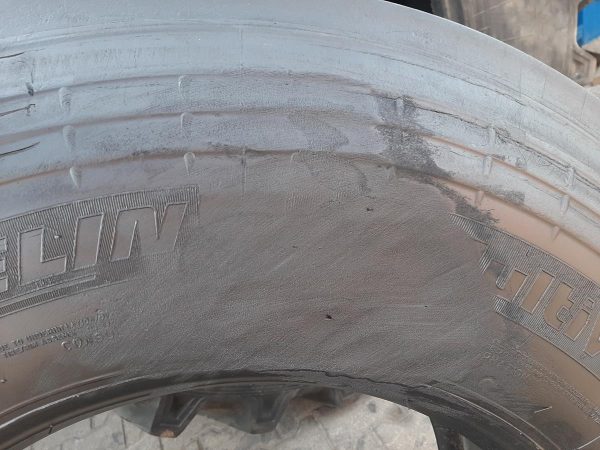 Opona używana ciężarowa 385/65R22.5 MICHELIN MULTIWAY HDXZE 1000zł C2338 - obrazek 8