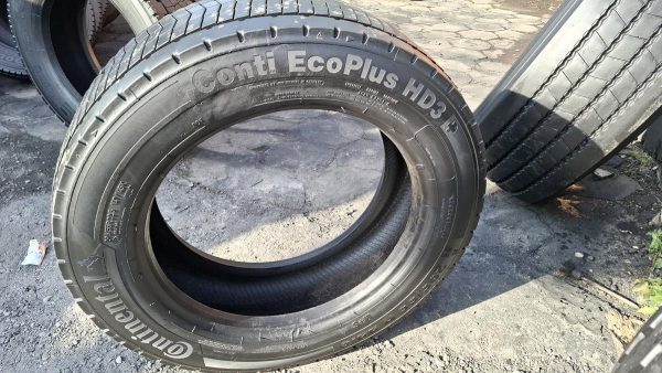 Opona używana ciężarowa 295/55R22.5 CONTINENTAL CONTI ECO PLUS HD3+ 650zł C2340 - obrazek 2