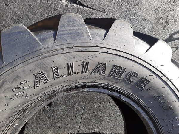 Opona używana 440/80-24 16.9/80/24 ALLIANCE TOUGHTRACK 700zł W4121 - obrazek 9