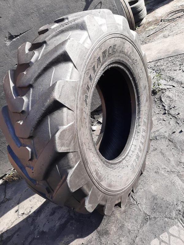 Opona używana 440/80-24 16.9/80/24 ALLIANCE TOUGHTRACK 700zł W4121 - obrazek 11