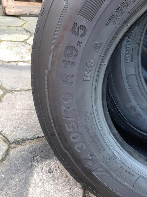 Opona używana ciężarowa 305/70R19.5 CONTINENTAL CONTIHYBRID HS3 480zł C2342 - obrazek 3