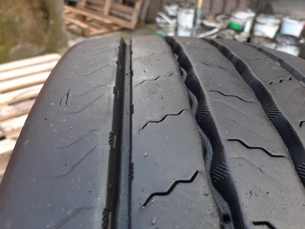 Opona używana ciężarowa 305/70R19.5 CONTINENTAL CONTIHYBRID HS3 480zł C2342 - obrazek 6