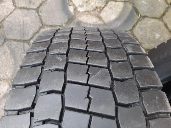 Opona używana ciężarowa 295/60R22.5 DOUBLE STAR DSR08A 400zł C2345 - obrazek 5
