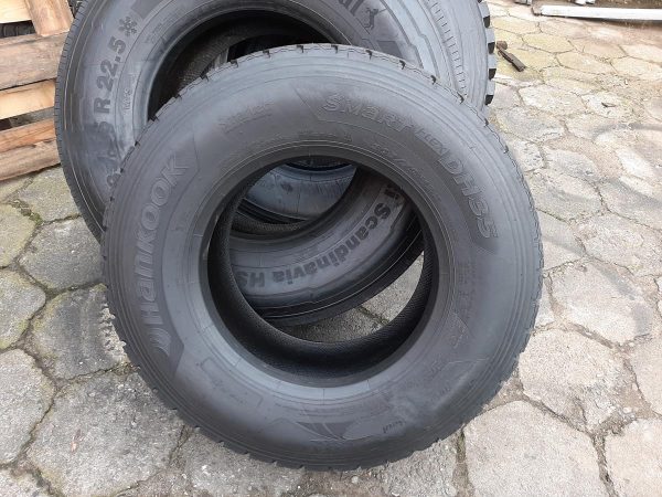 Opona używana ciężarowa 305/70R19.5 HANKOOK SMART DH35; 500zł C2346 - obrazek 2