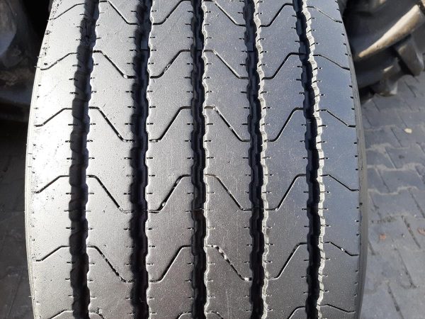 Opona używana ciężarowa 385/65R22.5 DOUBLESTAR DSR118; 550zł C2351 - obrazek 3