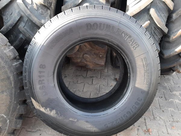 Opona używana ciężarowa 385/65R22.5 DOUBLESTAR DSR118; 550zł C2351 - obrazek 2