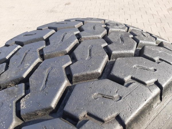 Opona używana ciężarowa 445/65R22.5 TRIANGLE TR658; 900zł C2353 - obrazek 12