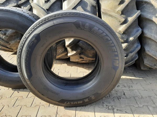 Opona używana ciężarowa 315/70R22.5 MICHELIN XMULTI Z 800zł C2356 - obrazek 2