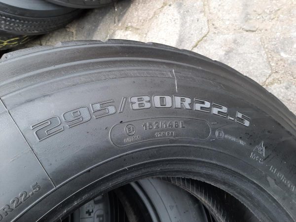 4x Opona używana ciężarowa 295/80R22.5 STARMAX DC700PLUS 250zł C2363 - obrazek 3