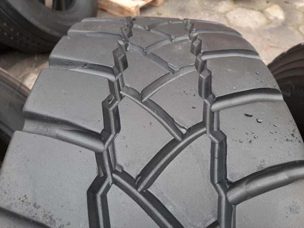 4x Opona używana ciężarowa 295/80R22.5 STARMAX DC700PLUS 250zł C2363 - obrazek 5