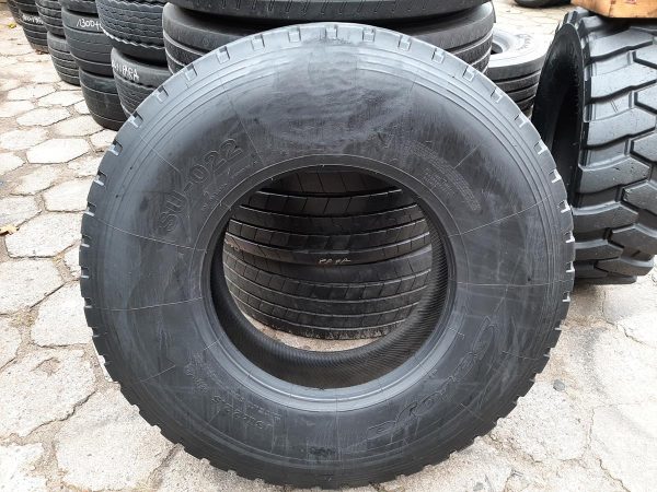 Opona używana ciężarowa 13R22.5 SATOYA SU-022; 800zł C2365 - obrazek 2