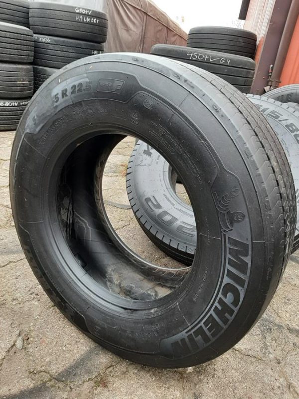 Opona używana ciężarowa 385/55R22.5 MICHELIN X MULTI F 700zł C2371 - obrazek 2