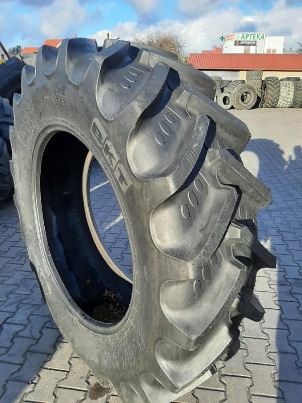 Opona używana rolnicza 460/85R38 18.4R38 BKT AGRI MAX RT885 2000zł W4137 - obrazek 5