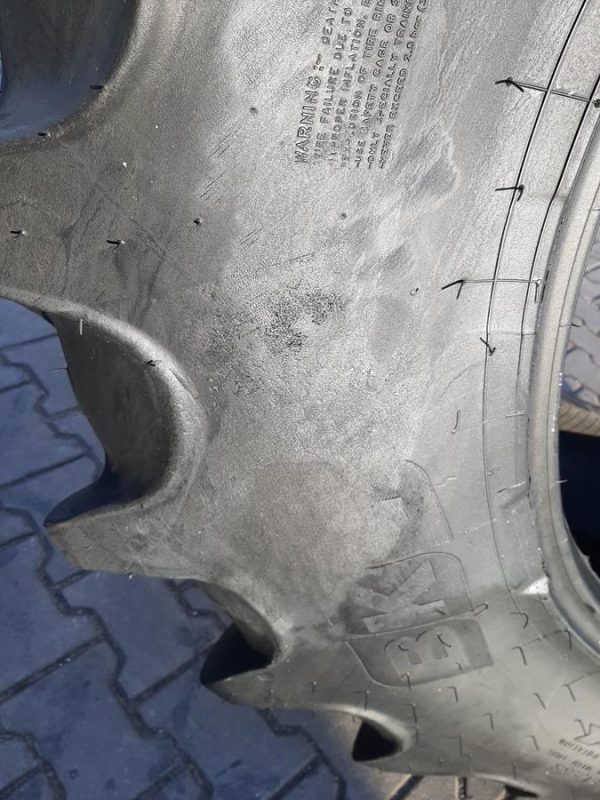 Opona używana rolnicza 460/85R38 18.4R38 BKT AGRI MAX RT885 2000zł W4137 - obrazek 8