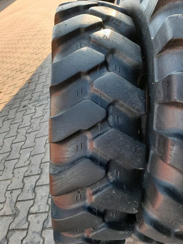 4x Opona używana przemysłowa 11.00-20 MITAS NR38 450zł W4140 - obrazek 9
