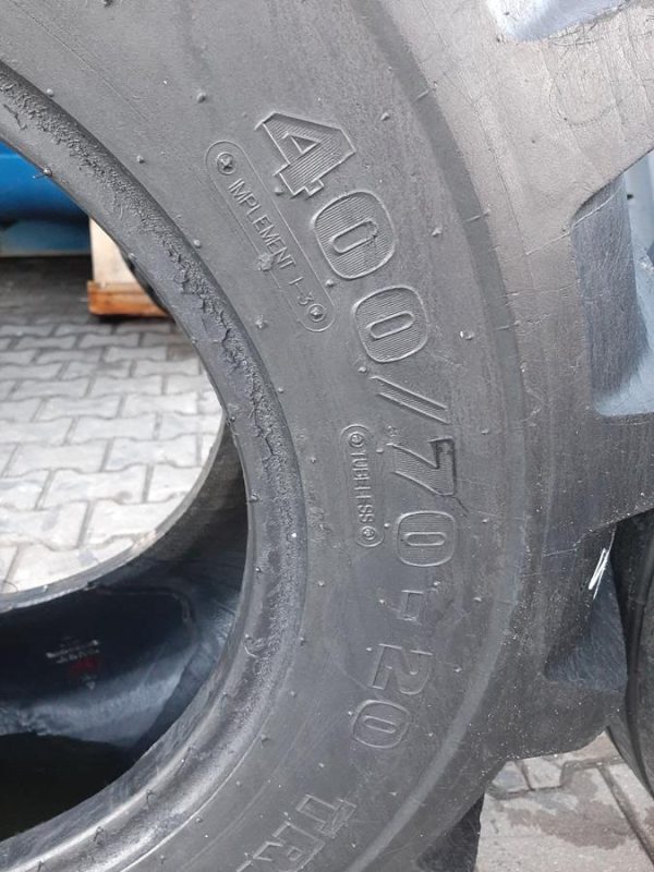 Opona używana przemysłowa 400/70-20 MITAS TR-01; 800zł W4141 - obrazek 4