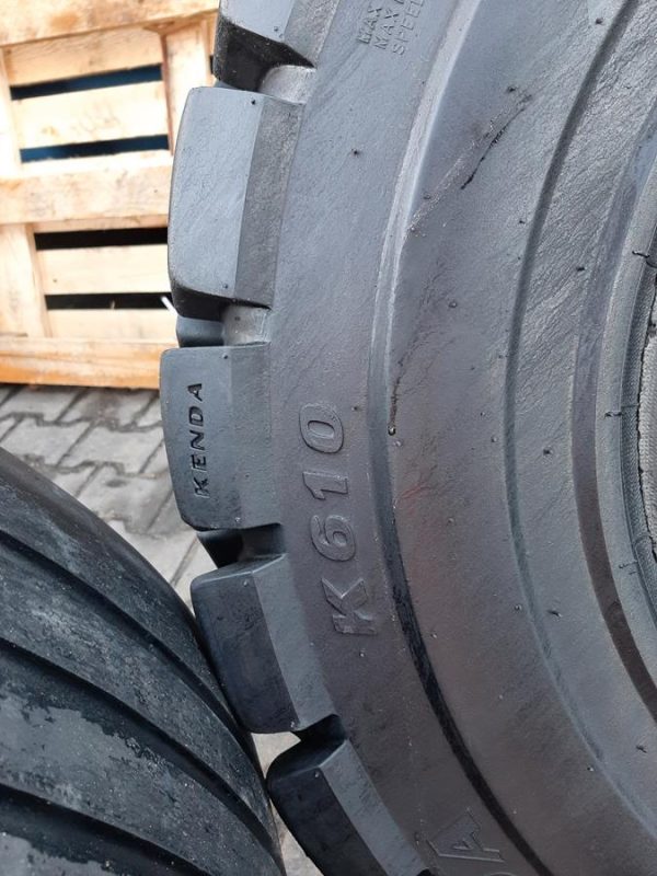Opona używana przemysłowa 11.00-20 KENDA KINETICS K610 500zł W4144 - obrazek 4