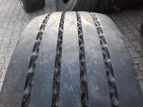 Opona używana ciężarowa 315/70R22.5 CONTINENTAL HSR2 600zł C2376 - obrazek 3